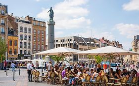 Lille Hypercentre-2 Bedrooms Very Bright + Parking